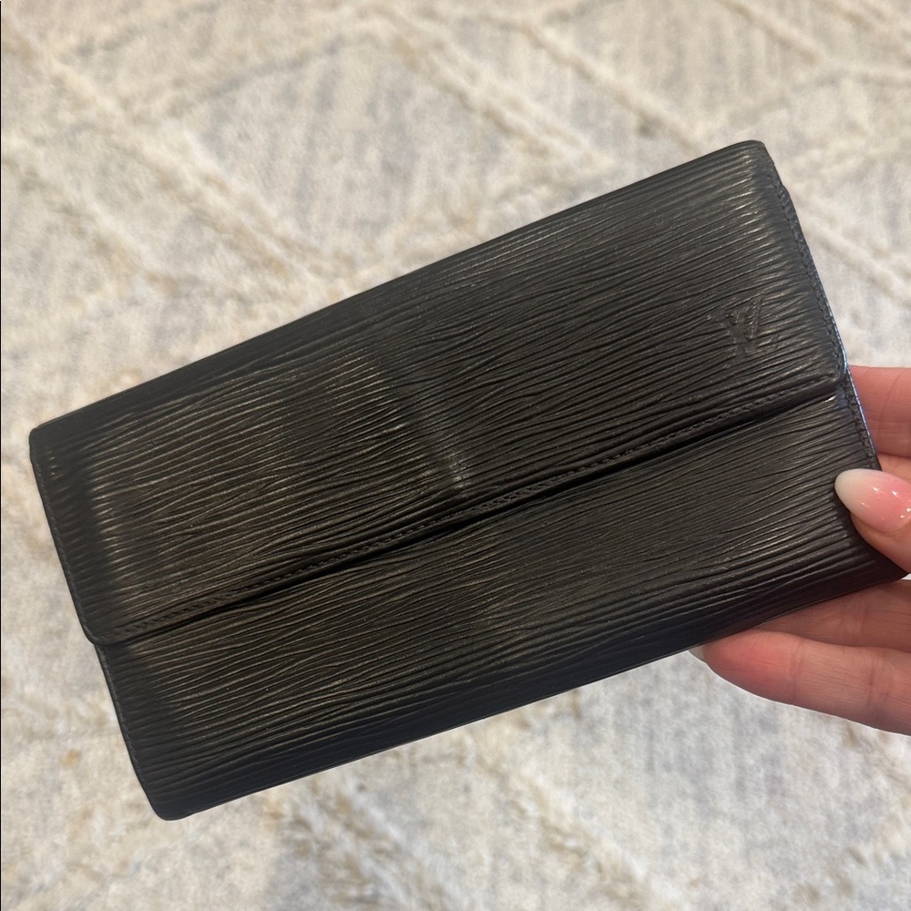 LV epi Wallet